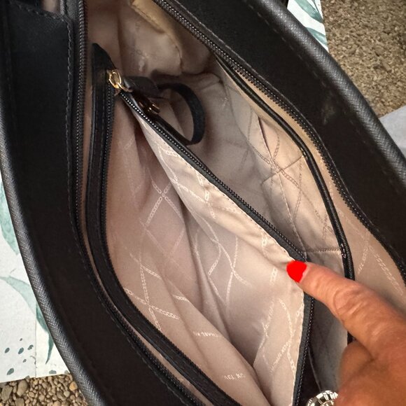 Michael Kors Eva Tote Nude and Black - Picture 6 of 8